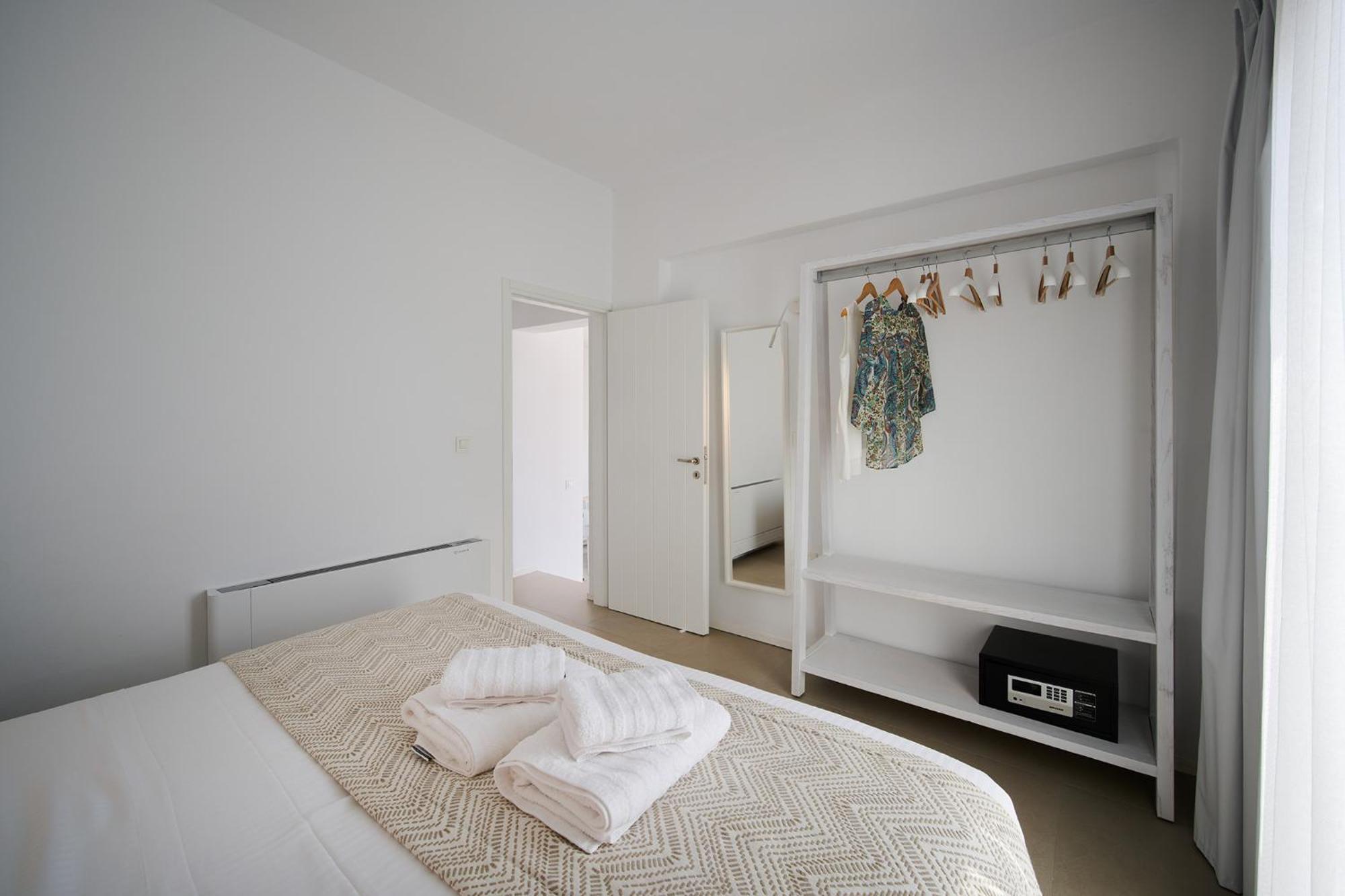 Kymo Luxury Suites Paros Kolympithres Exterior photo